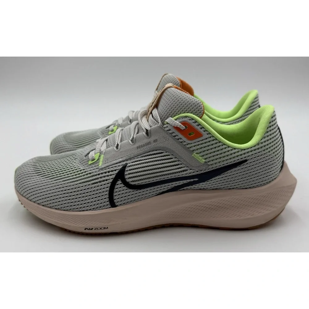 Nike Zoom Pegasus 40 DV3854-006‎ Women SZ 8.5 Running Shoes Photon Dust/Obsidian